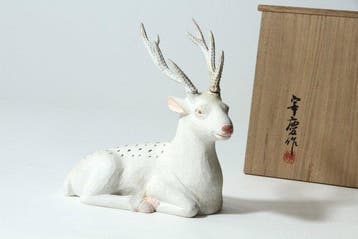 White Sacred Deer Wood Sculpture by Harada Saikei (),