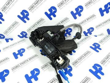 Portierslot A 204 730 2135 LA o.a: CLS-klasse w218, Gebruikt, Deur, Mercedes-Benz, Links