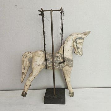 Figuur - Carrouselpaard op sokkel - Hout