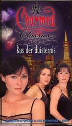 Kus der duisternis / Charmed classics / 2 9789054258094, Boeken, Verzenden, Gelezen