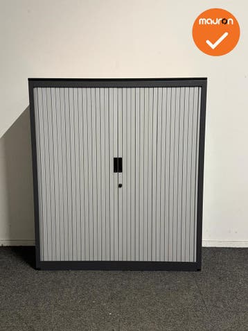Aspa - Roldeurkast - 137x120x47 cm - Antraciet/Lichtgrijs -, Werkplek, Ophalen of Verzenden, Gebruikt, Kast