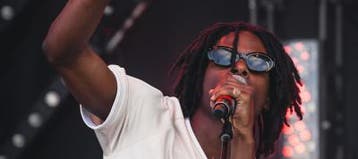 Daniel Caesar Tickets