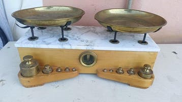 Balans of weegschaal - Hout, Antiek en Kunst