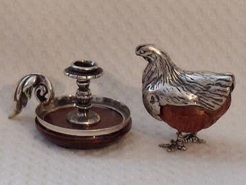 Militaire miniatuur beeldjes - Twee miniaturen vervaardigd, Antiek en Kunst, Antiek | Goud en Zilver