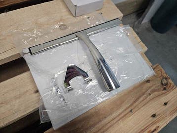 Badkamer trekker chroom met zelfklevende ophanghaak, Doe-het-zelf en Verbouw, Sanitair, Ophalen of Verzenden, Nieuw, Chroom, Bad