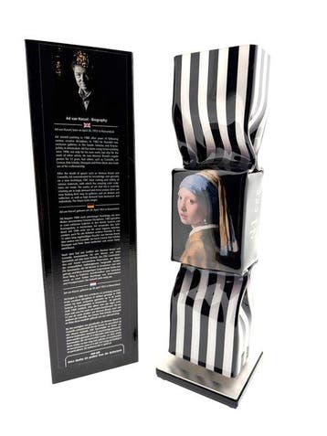 Ad van Hassel (1953) - Luxury Art Candy Toffee - Meisje met