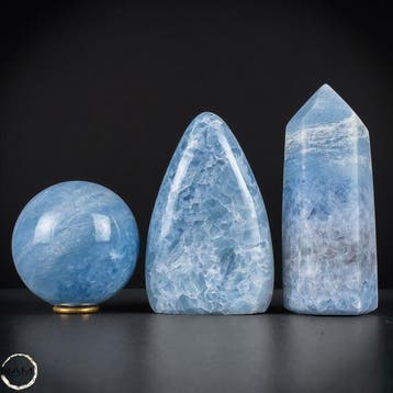 Prachtige blauwcalciet-set – vrij gevormd, bol en obelisk