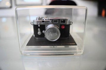 SHaran Megahouse Leica M3 Subminiatuur camera