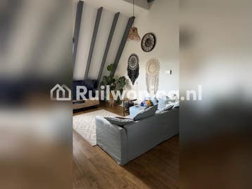Roden: Huis van 75m², 2 kamers, €1200