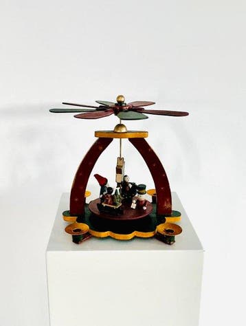 Kerstdecoratie - kerstpiramide - Hout - de jaren tachtig en