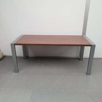 Ahrend Portal bureau - 180x80 cm - bruin eiken blad/grijs fr, Huis en Inrichting, Bureaus, Ophalen of Verzenden, Nieuw
