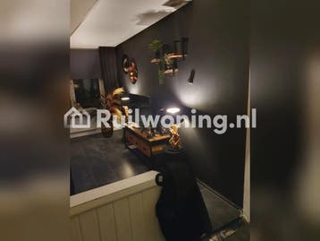 Huis gezocht stadsveld / pathmos (Enschede), Overijssel