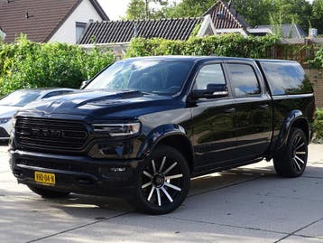 Dodge Ram 1500 L2H1 | Financial Lease voor 834 p/mnd, Automaat, Gebruikt, Overige carrosserieën, Zwart