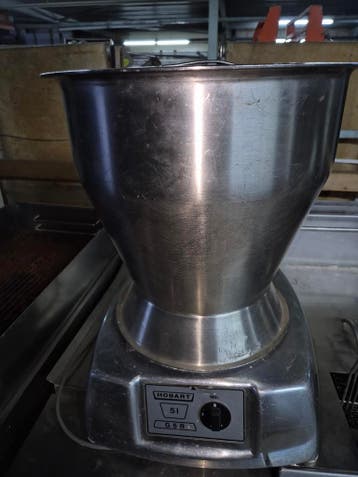 HOBART slagroomblazer in VEILING, Gebruikt, Bakkerij en Slagerij