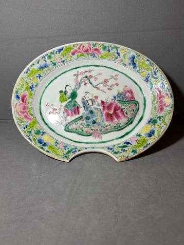 Barber dish - Porselein - China - Qing Dynastie (1644-1911)