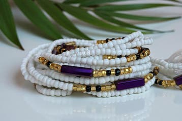 Waist Beads / Afrikaanse Heupketting -  Gheghe - Wit / paars, Sieraden, Tassen en Uiterlijk, Kettingen, Ophalen of Verzenden, Nieuw