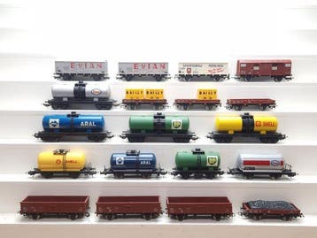 Lima H0 - Modeltrein goederenwagon (19) - 19x Diverse, Nieuw