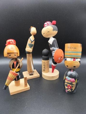 Creatieve Japanse kokeshi-popjes - Hout - Japan - Shwa