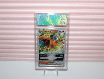 Pokémon - 1 Graded card - Charizard 015/100 Full art, Foil -, Nieuw