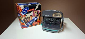 Polaroid 600 Instant camera, Nieuw