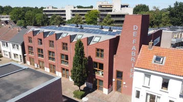 Te huur: Studio Hoogstraat in Zwolle, Huizen en Kamers, Zwolle, Overijssel