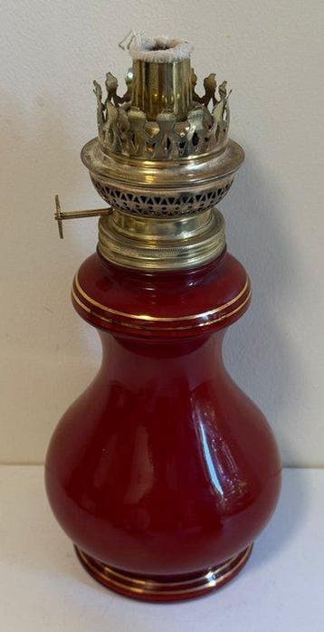 Lamp - Gekleurd glas en messing - Olie / kerosine tafellamp