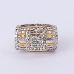 Ring - 14 karaat Geel goud - 1.69ct. tw. Diamant, Nieuw