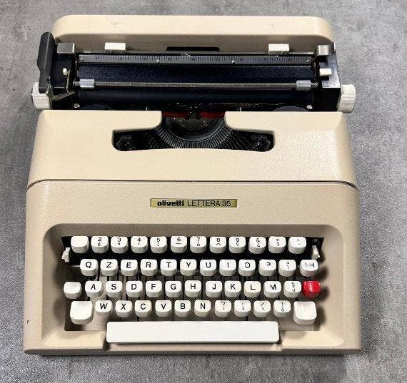 Mario Bellini - Olivetti, Lettera 35 - Typemachine -, Antiek en Kunst, Kunst | Designobjecten