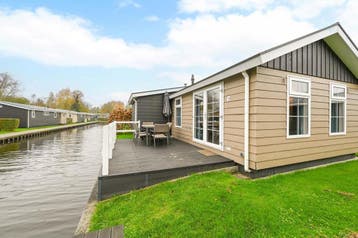 Overijssel: Vakantiepark Giethoorn nr 018 te koop, Overijssel
