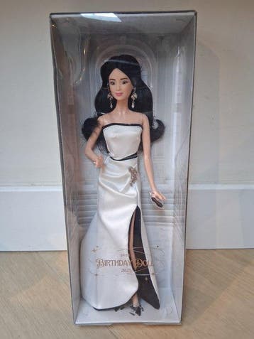 Barbie - Barbiepop PTMI 2025 White Valentine Birthday Doll -
