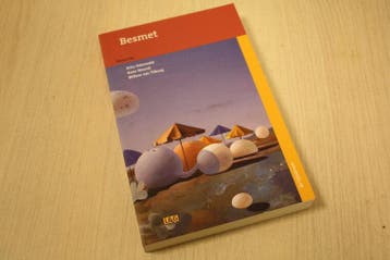 9789058981813 . Titel:  Besmet, Verzenden, Nieuw