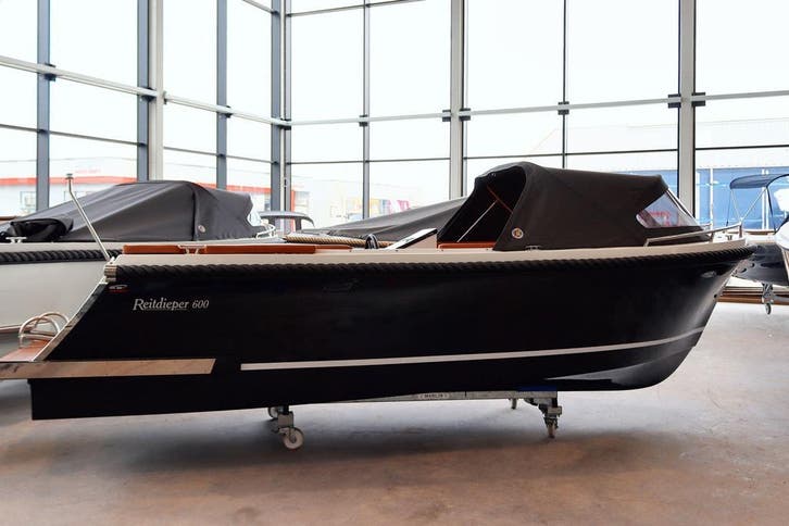 Reitdieper 600 Tender | Vaarklaar | 20 pk | Compleet |6 Pers