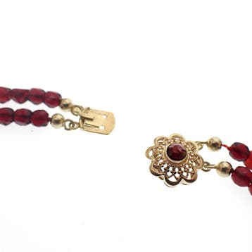 Vintage glaskralen collier met gouden slot (Ketting), Ophalen of Verzenden, Gebruikt, Goud, Goud