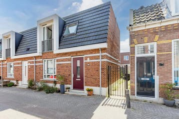 Te huur: Huis Schoolmeestersstraat in Zaandam, Noord-Holland, Zaandam