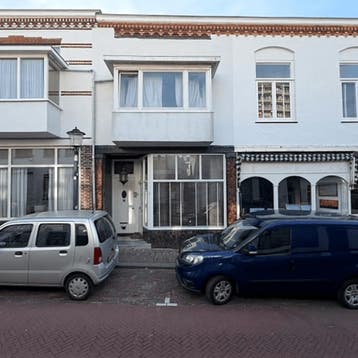 Appartement in Zandvoort gevonden voor €2250,- pm, Huizen en Kamers, Huizen te huur, Direct bij eigenaar, Noord-Holland, Appartement