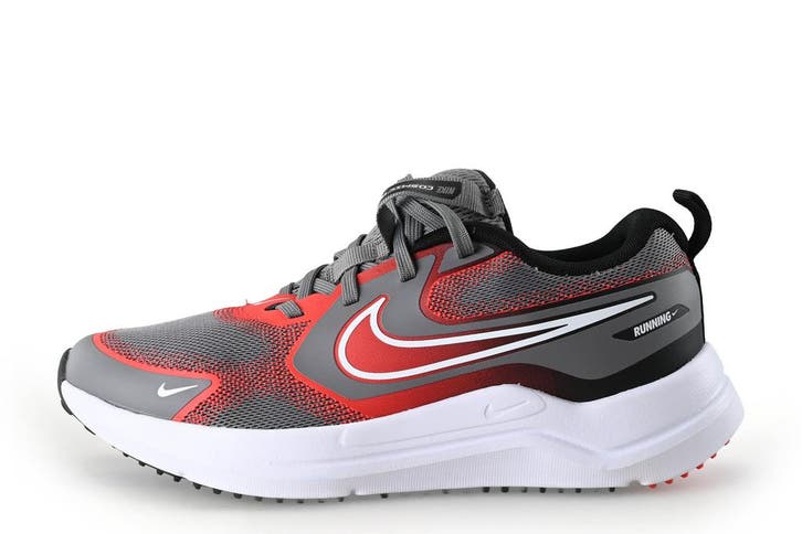 Nike Sportschoenen Jongens in maat 38 Grijs, Kinderen en Baby's, Kinderkleding | Schoenen en Sokken, Jongen of Meisje, Zo goed als nieuw