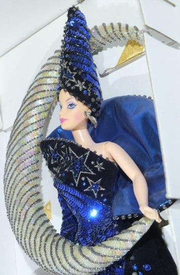 Mattel - Pop - 1996 Bob Mackie Moon Goddess Barbie (No.