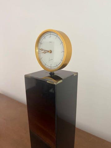 Tafelklok - Alma Nederlands design Hout, Messing - 1990-2000, Antiek en Kunst