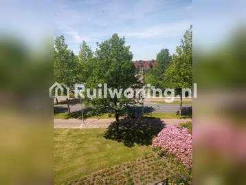 Flat in Hoofddorp, 2 kamers, 60 m², Huizen en Kamers, Amsterdam