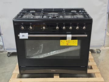 Fornuis Smeg CX91GMBL, Huis en Inrichting, Nieuw