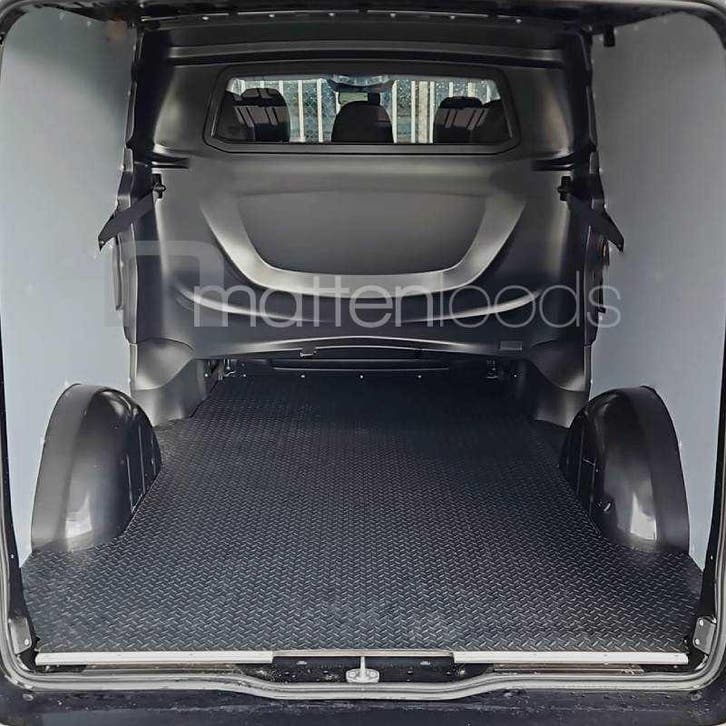 Laadvloermat rubber (traanplaat motief) Mercedes Vito L3 WB3, Auto diversen, Automatten, Nieuw, Ophalen of Verzenden