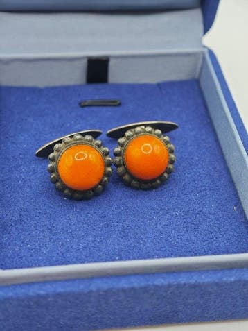 Oud Baltisch boteramber goudvergulde manchetknopen zilver