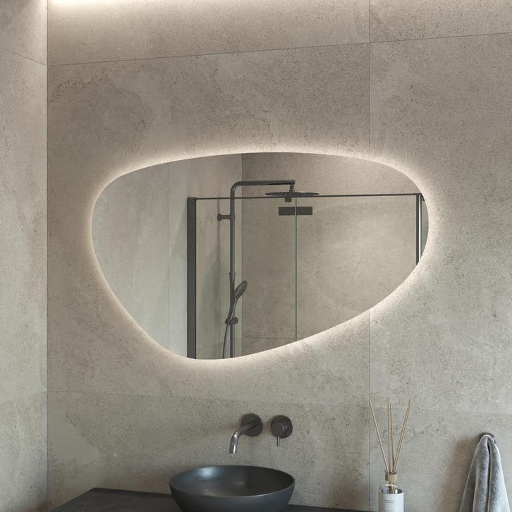 Spiegel BWS Archa Organisch LED Verlichting 140cm, Doe-het-zelf en Verbouw, Sanitair, Bad, Nieuw, Ophalen of Verzenden