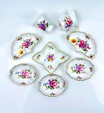 Decoratief ornament (8) - Royal Crown Derby - Verenigd