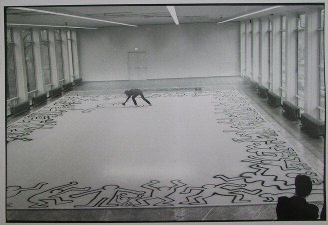 Chris Reinewald - Keith Haring at work, Amsterdam 1986, Antiek en Kunst, Kunst | Designobjecten