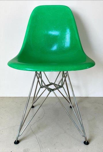 Herman Miller, Vitra - Charles & Ray Eames - Stoel - DSR -
