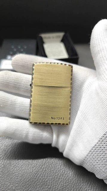 Zippo - Koi and Lotus Deep Relief Carving - Zonder, Nieuw