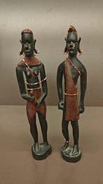 A Pair of Wooden Figurines - sculptuur - Afrika (Zonder