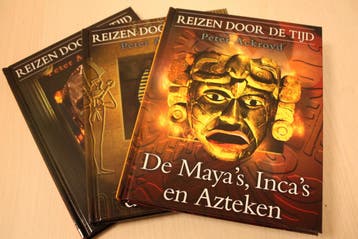 9789089415530 . Titel:  Reizen Door De Tijd - De Mayas...., Nieuw