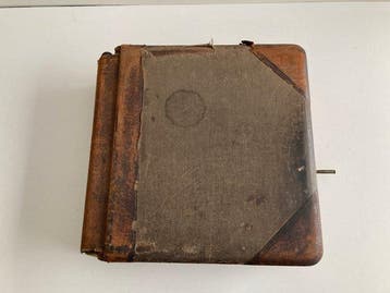 Themacollectie - Antiek handgeschreven grootboek uit midden